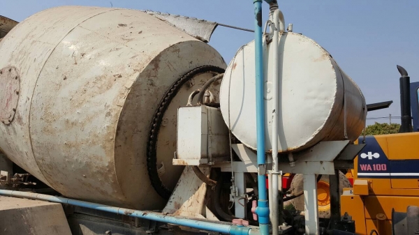 ขาย รถโม่ปูน 5 คิว 10 ล้อ 2 เพลา ISUZU SRZ450 เครื่อง DH100 240 แรงม้า คัสซีสวยตลอดเส้น รถใช้งานได้ปกติ ทะเบียนพร้อมโอนครับ ขาย รถโม่ปูน 5 คิว 10 ล้อ 2 เพลา ISUZU SRZ450 เครื่อง DH100 240 แรงม้า คัสซีสวยตลอดเส้น รถใช้งานได้ปกติ ทะเบียนพร้อมโอนครับ