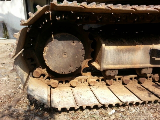 ขออนุญาติขายรถ E200B  พร้อมใช้งาน เครื่อง 3116 เดีมตอดรถสภาพเดีมๆเอกสารเล่ม ราคา 680000 สนใจติดต่อ  0853224877-=0988930465