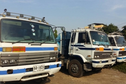 มาอีก 2พ่วง สิบล้อ นิสัน UD CWM430W 230 แม่ลูก 3คาน ดั้มมีเนียม สภาพดีสวยเดิมๆพร้อมใช้งาน ทะเบียนพร้อมโอน