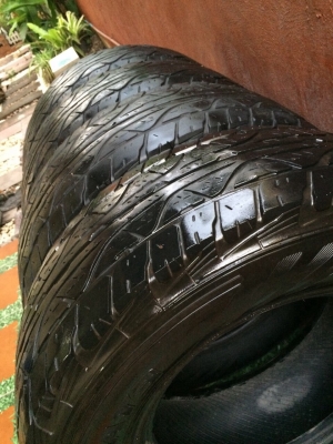 ยาง dunlop at3 265/70/16 ปี 10