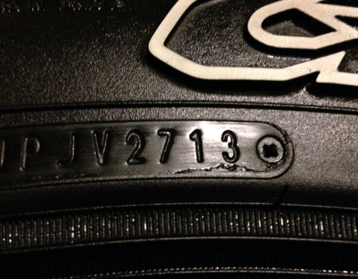 ยาง Mud Dunlop 285 75 16 ปี13 พร้อมใช้งาน ราคาไม่แพง