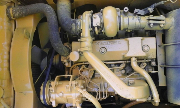 KOMATSU  แบคโฮ120-5  อินวอยท์  ขาย 800,000