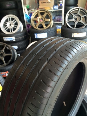 ยาง\% 195/50/15 Maxxis.Pro-R1 ปี13 ไม่มีป่ะ ดอกสวย ขายชุด4เส้น3,500.฿ ยาง\% 195/50/15 Maxxis.Pro-R1 ปี13 ไม่มีป่ะ ดอกสวย ขายชุด4เส้น3,500.฿