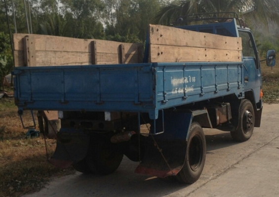 หกล้อ มิตซู แคนเตอร์ 110ปี39 ช่วงสั้น 3.20ม สภาพดีพร้อมใช้งาน ทะเบียนพร้อมโอน