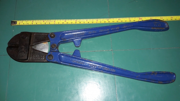 ขายกรรไกรตัดเหล็กRECORD 914 Made in England. ขายกรรไกรตัดเหล็กRECORD 914 Made in England.