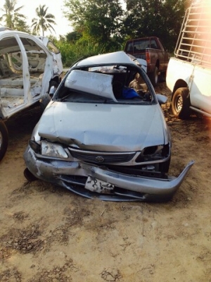 ซากโซลูน่า ปี200 ถอดเเยกขายเป็นอะไหลทั้งหมดทั้งคันสนใจสอบถามได้มีหลายรุ่นเก๋งเเละกระบะ