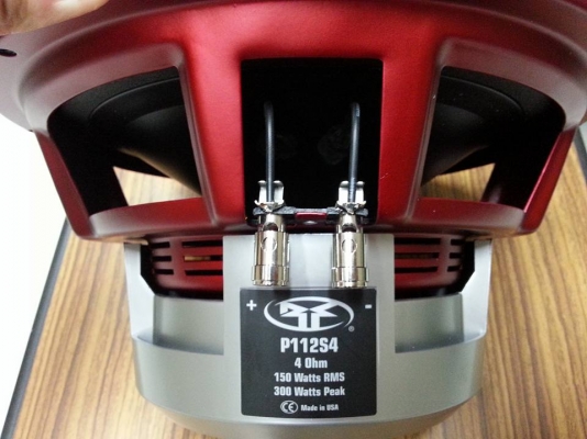 ลำโพงซัพ12"ของใหม่ RockFordFosGate รุ่นP112s4 usa