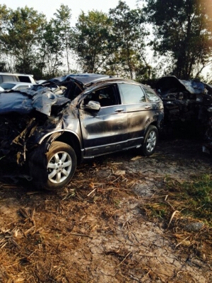 ซาก CRV เครื่อง 2.4 ถอดเเยกขายเป็นอะไหลทั้งหมดทุกอย่างสนใจสอบถามได้ทุกรุ่นทั้งเก๋งเเละกระบะ