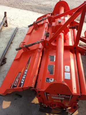 โรตารี่ตราช้าง RX182F พร้อยอยปั่น สภาพ 95 เปอร์เซ็น