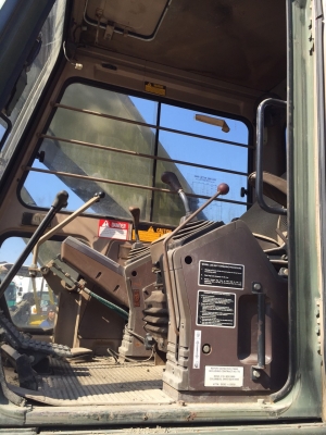 รถขุดมือสองญี่ปุ่น รุ่น JHON DEERE