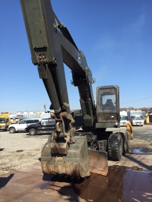 รถขุดมือสองญี่ปุ่น รุ่น JHON DEERE