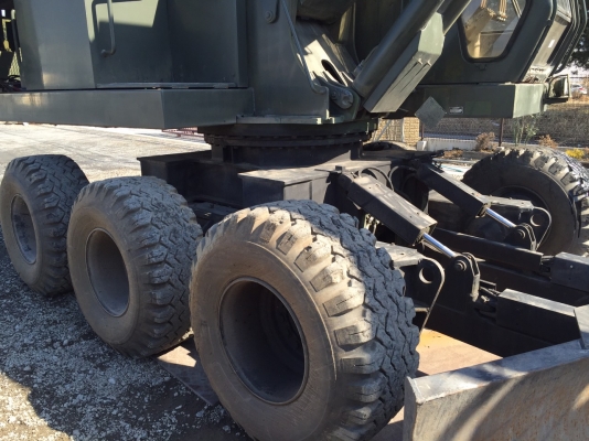 รถขุดมือสองญี่ปุ่น รุ่น JHON DEERE