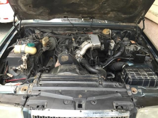 Volvo ปี33 เครื่องดี เดิม เกียร์นิ่ม เดิม เเอร์เย็น ภายนอกสีสวย ในสวย เอกสารครบ ภาษี พค 59 มาดูรถก่อนได้ครับ ไม่ผิดหวัง