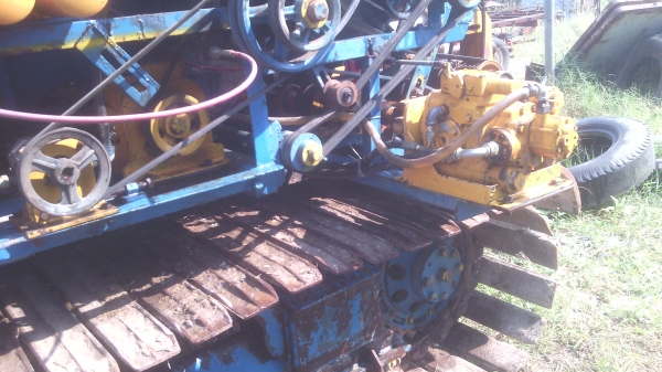 รถเกี่ยวข้าวอำนวยการช่าง600,000