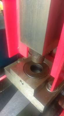 เครื่องตัดเจาะตัดเข้ามุม ขาย165,000บาท0835662999