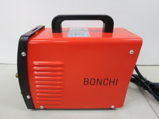 เครื่องเชื่อมอินเวอร์เตอร์ 300 A ยี่ห้อ Bonchi รุ่น MMA-300 ของใหม่ ตัวเล็ก เบา ยกง่าย สะพายได้