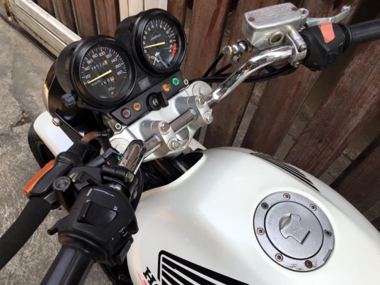 HONDA CB400 ปี93 สภาพเดิมๆคับ คลาสสิคสุดๆ อินวอย + สรรพสามิตแท้ HONDA CB400 ปี93 สภาพเดิมๆคับ คลาสสิคสุดๆ อินวอย + สรรพสามิตแท้