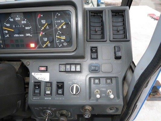 ขายรถเครน TADANO TR100M-1 ขายรถเครน TADANO TR100M-1