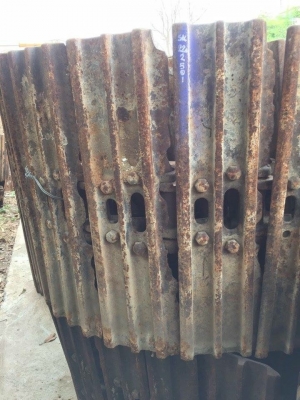 โซ่พร้อมใบเก่า kobelco sk220-3-5 ใบยาว 80 ซม เส้นละ 45,000