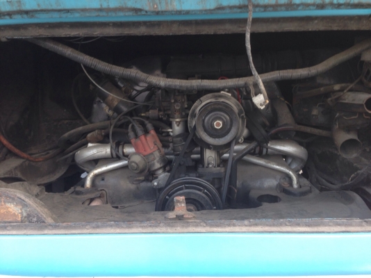 ตู้โฟล์คแตงโมเปิดบาร์ไฟเลี้ยวล่าง ทะเบียนครบ พร้อมใช้ ขับสบายๆ