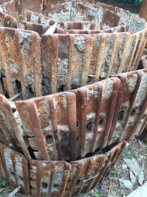 โซ่พร้อมใบเก่า kobelco sk220-3-5 ใบยาว 60 ซม เส้นละ 50,000 โซ่พร้อมใบเก่า kobelco sk220-3-5 ใบยาว 60 ซม เส้นละ 50,000