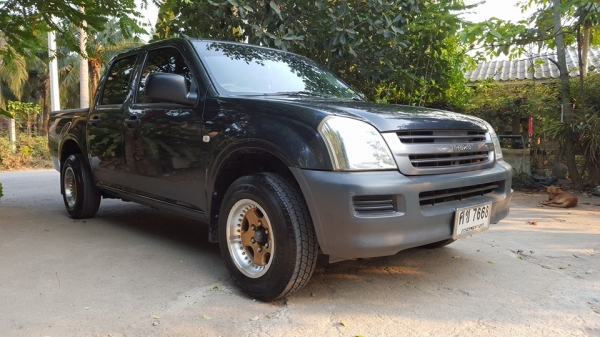 ขายกระบะisuzu 4 ประตู ปี05 ราคา 275,000 บาท  รถสวยๆ ราคาถูกๆ คุ้มๆ