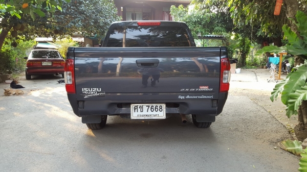 ขายกระบะisuzu 4 ประตู ปี05 ราคา 275,000 บาท  รถสวยๆ ราคาถูกๆ คุ้มๆ