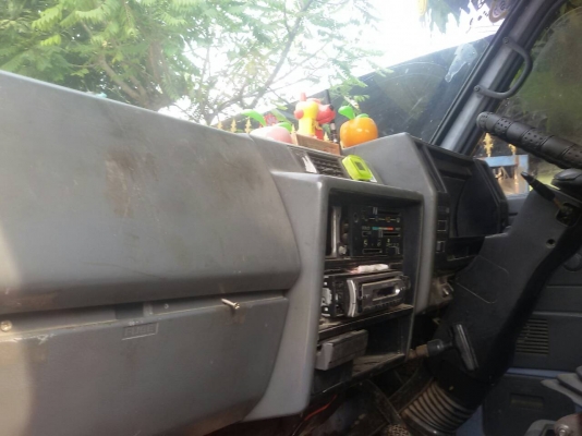 ขาย 4 ล้อ ISUZU NKR 88 แรงม้า 2800 cc**** มัดจำแล้ว10,000 บาท ลูกค้าคุณทัศน์ จ.เชียงใหม่ ขอบคุณคับ******  เครื่องแน่นมากคับ แห้ง ประหยัดน้ำมันสุดๆ ช่วงล่างดีเยี่ยม แซสซีสวยๆเดิมตลอดเส้น พร้อมใช้งานทันที ทะเบียนพร้อมโอน