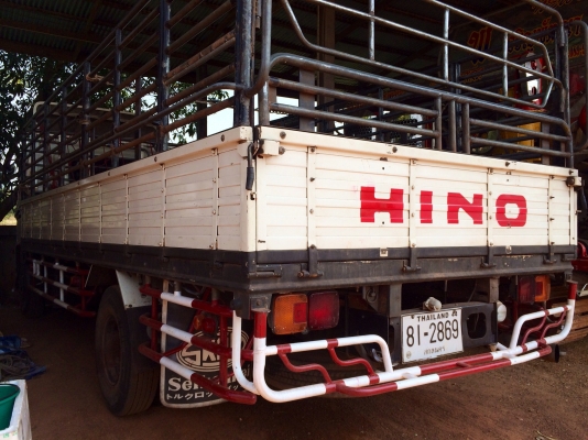 ขายด่วน รถหกล้อ hono  mega  145  ปี 54  สภาดีมาก ยาว5.5