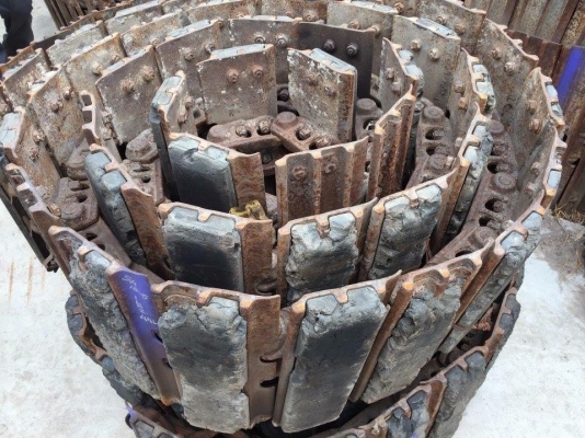 โซ่พร้อมใบเก่านอกญี่ปุ่น kobelco sk120-3-5 ใบยาว 50 ซม เส้นละ60,000 โซ่พร้อมใบเก่านอกญี่ปุ่น kobelco sk120-3-5 ใบยาว 50 ซม เส้นละ60,000