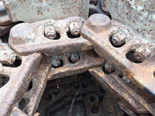 โซ่พร้อมใบเก่านอกญี่ปุ่น kobelco sk120-3-5 ใบยาว 50 ซม เส้นละ60,000 โซ่พร้อมใบเก่านอกญี่ปุ่น kobelco sk120-3-5 ใบยาว 50 ซม เส้นละ60,000