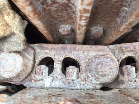 โซ่พร้อมใบเก่านอกญี่ปุ่น kobelco sk120-3-5 ใบยาว 50 ซม เส้นละ60,000 โซ่พร้อมใบเก่านอกญี่ปุ่น kobelco sk120-3-5 ใบยาว 50 ซม เส้นละ60,000