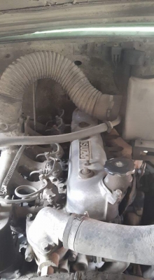 สิบล้อหัวยาว isuzu เครื่อง6BD1 ปั้มลม เบรคทิฟฟี่ พวงมาลัยเพาเวอร์ ช่วงล่างจั้มโบ้ 200 เกียร์ 6 เกียร์เสื้อลายตูดย้อย เครื่องดี สิบล้อหัวยาว isuzu เครื่อง6BD1 ปั้มลม เบรคทิฟฟี่ พวงมาลัยเพาเวอร์ ช่วงล่างจั้มโบ้ 200 เกียร์ 6 เกียร์เสื้อลายตูดย้อย เครื่องดี