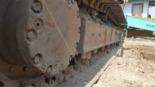 ขายรถแมคโครEX120-2สภาพพร้อมใช้งานไฟฟ้าครบสนใจติดต่อ0851562314 ขายรถแมคโครEX120-2สภาพพร้อมใช้งานไฟฟ้าครบสนใจติดต่อ0851562314