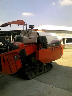 ขายรถเกี่ยวข้าว KUBOTA DC60 ปี53 สภาพพร้อมใช้งาน เอกสารเล่มทะเบียนพร้อมโอน สนใจโทร 090-8588220คุณนะ 093-3258446คุณบิว หรือเข้าดูสินค้าอื่นๆได้ที่ www.truck.in.th/498 หรือเพจFacebook ณรงค์ ซื้อขายรถมือสอง (เว็บไซต์ส่วนตัว) หรือFacebook คุณนะ รถบรรทุก
