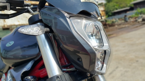 TNT300 2015 วิ่งน้อย แต่งจัดเต็ม สวยมากๆ ต่อรองได้จ้า