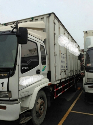 ขายด่วนครับ ตู้ 10 บาน  ISUZU FTR33 เครื่อง 200  ปี47 รถสวยพร้อมใช้งาน ครับ