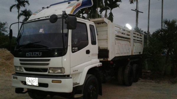 Isuzu 270 ปี44 ติดต่อ 080-1405528