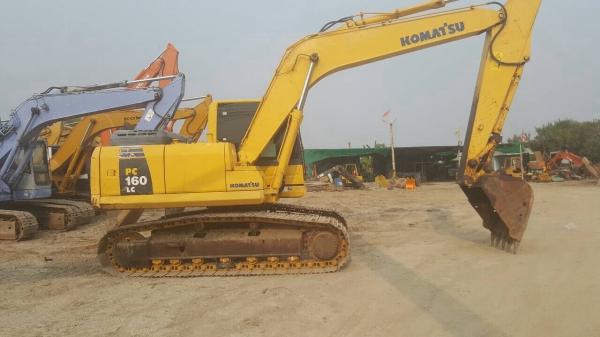 ขายรถแมคโครKomatsu PC160-8LCสภาพพร้อมใช้งานครับสนใจติดต่อ0851562314 ขายรถแมคโครKomatsu PC160-8LCสภาพพร้อมใช้งานครับสนใจติดต่อ0851562314