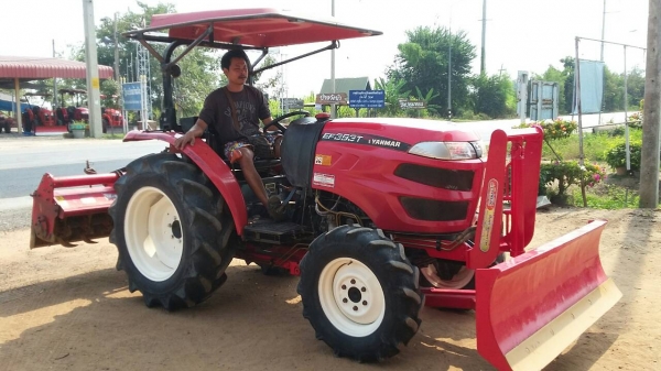 ยันม่าร์39 แรง  ราคา298000บาท มีไบมีดและโลตาลี ทะเบืยนพร้อม พร้อมใช้งานสายมากๆครับสนใจ โทร0813655997 อำพร พาเจริญ ต วังบัว อ คลองขลุง จ กำแพงเพชร ราคานี้ยังต่องลองได้อีกนะครับ