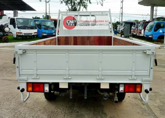 SK - 65 ISUZU NKR การ์ตูน กระบะไม้คาร์โก้ 1.75 x 3 ม. 4 ล้อ รถสวยสภาพพร้อมใชั