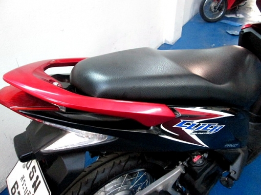 CLICK 125 i ลายเทรินอัฟ สีดำแดง รถเดือน พฤศจิกายน ปี 55 ไมล์ 9 พันโล แถม 3 รายการ 28900