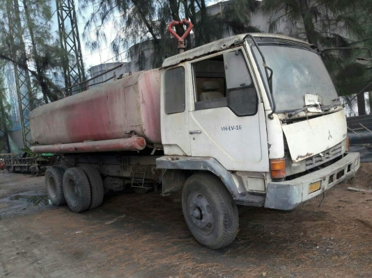 ขายรถ10ล้อ บรรทุกน้ำ เครื่อง6D15 ใช้งานได้ปกติ ราคา210,000 สนใจโทร 090-8588220คุณนะ 093-3258446คุณบิว หรือเข้าดูสินค้าอื่นๆได้ที่ www.truck.in.th/498 หรือเพจFacebook ณรงค์ ซื้อขายรถมือสอง (เว็บไซต์ส่วนตัว) หรือFacebook คุณนะ รถบรรทุก