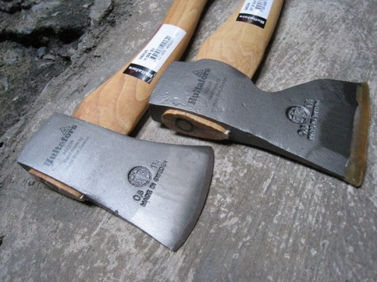 ขายขวานเสือ1 3/4ปอน HULT'S CELEBRATED AXES. MADE IN SWEDEN. ขายขวานเสือ1 3/4ปอน HULT'S CELEBRATED AXES. MADE IN SWEDEN.