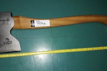 ขายขวานเสือ1 3/4ปอน HULT'S CELEBRATED AXES. MADE IN SWEDEN. ขายขวานเสือ1 3/4ปอน HULT'S CELEBRATED AXES. MADE IN SWEDEN.