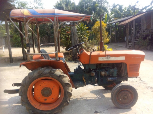 คูโบต้า 2000แรง  ราคา38500บาท  พร้อมใช้งานสายๆครับสนใจ โทร0813655997 อำพร พาเจริญ ต วังบัว อ คลองขลุง จ กำแพงเพชร ราคานี้ยังต่องลองได้อีกนะครับ