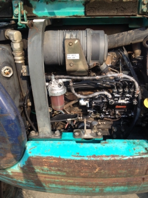 รถขุด Komatsu PC40R-8 มือสองนำเข้าจากญี่ปุ่น สภาพพร้อมใช้งาน