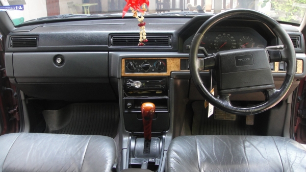 สวยสุดในรุ่น ขับดี เจ้าของขายเอง ชื่อตรงเล่ม VOLVO 940 CLASSIC