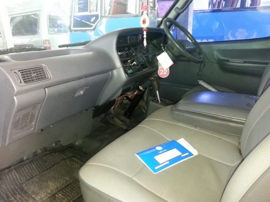 ขายรถตู้หลังคาสูง สภาพดี รถสวย แอร์เย็น เอกสารพร้อมโอน สนใจโทร 090-8588220คุณนะ 093-3258446คุณบิว หรือเข้าดูสินค้าอื่นๆได้ที่ www.truck.in.th/498 หรือเพจFacebook ณรงค์ ซื้อขายรถมือสอง (เว็บไซต์ส่วนตัว) หรือFacebook คุณนะ รถบรรทุก