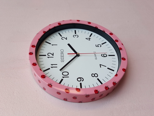 รับสั่งผลิต สั่งทำ นาฬิกาแขวนต่างๆ ตามโลโก้ ชื่ อรูป ดีไซน์ ของคุณเอง